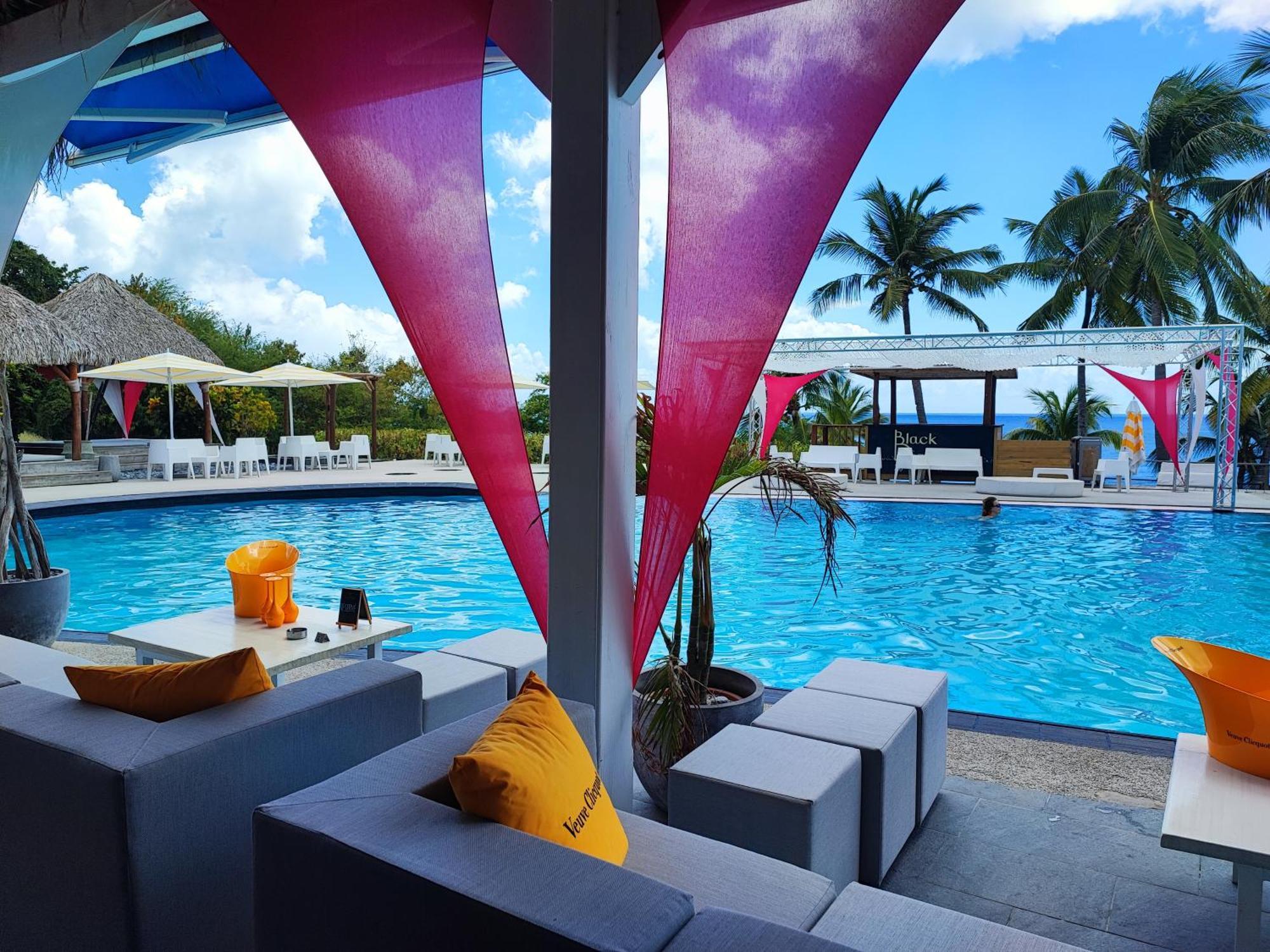 Apartamento Un Petit Joyau Le Diamant Exterior foto